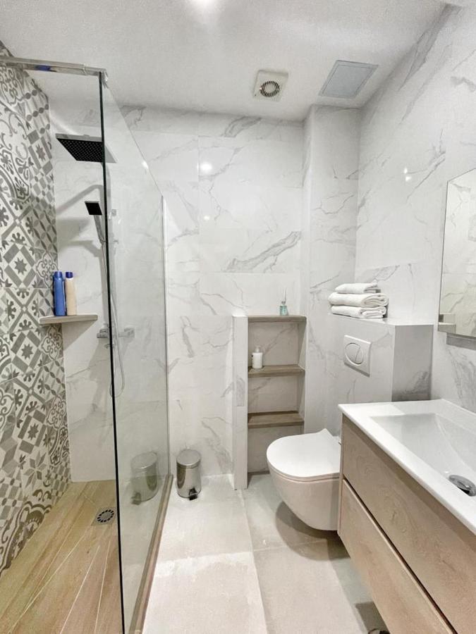 Luna Ensuites Centro Málaga Esterno foto